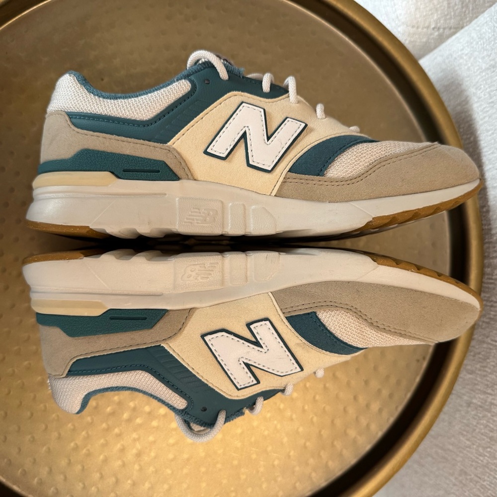 New Balance 997H